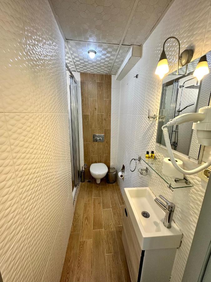 Crowned Plus Hotel İstanbul Dış mekan fotoğraf