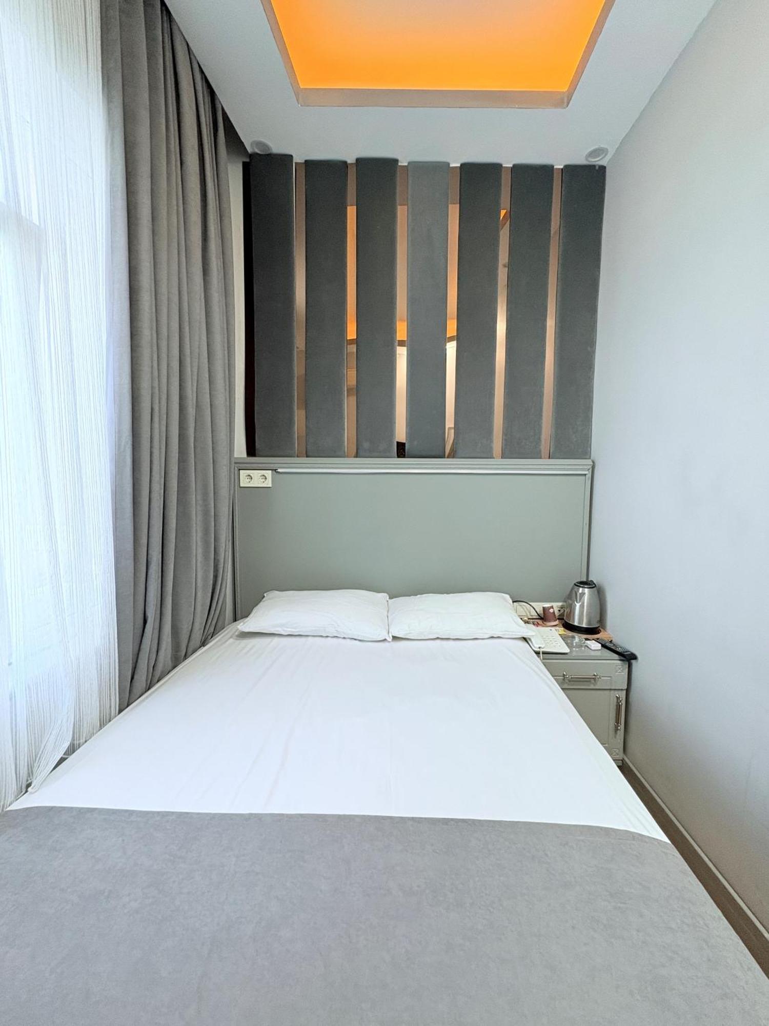 Crowned Plus Hotel İstanbul Dış mekan fotoğraf